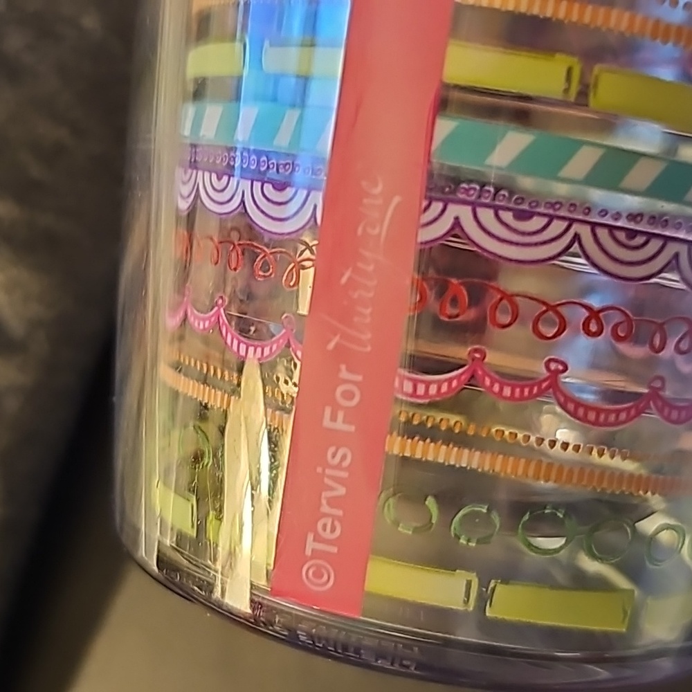 Thirty-One 16oz Tervis cup with lid - Picture 3 of 6